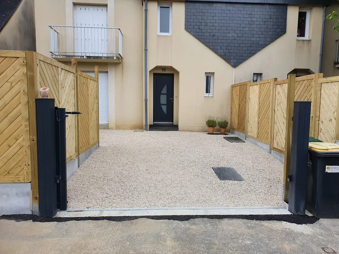 Création d'une entrée de voiture carrossable 